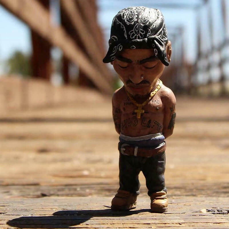 2PAC Statue Legend Commemorative Resin Sculpture Statue Desktop Ornaments Decoration