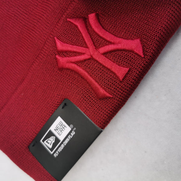 New Era - New York Yankees Knit Beanie - BURGUNDY