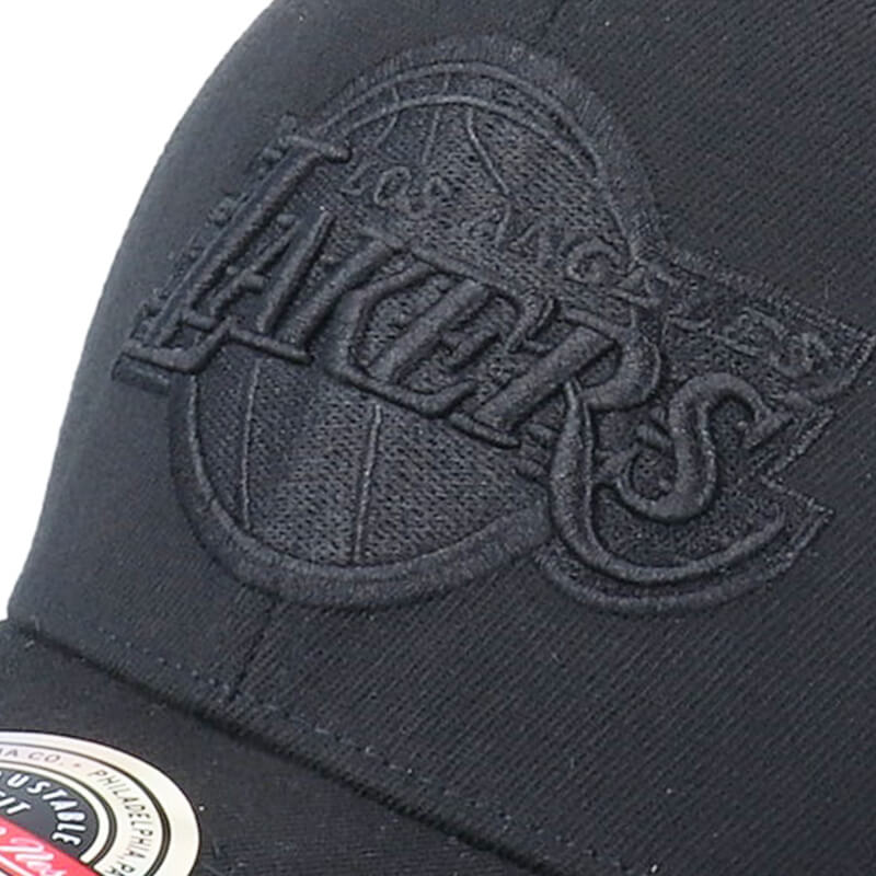 MITCHELL & NESS Snapback LAKERS BLACK&BLACK