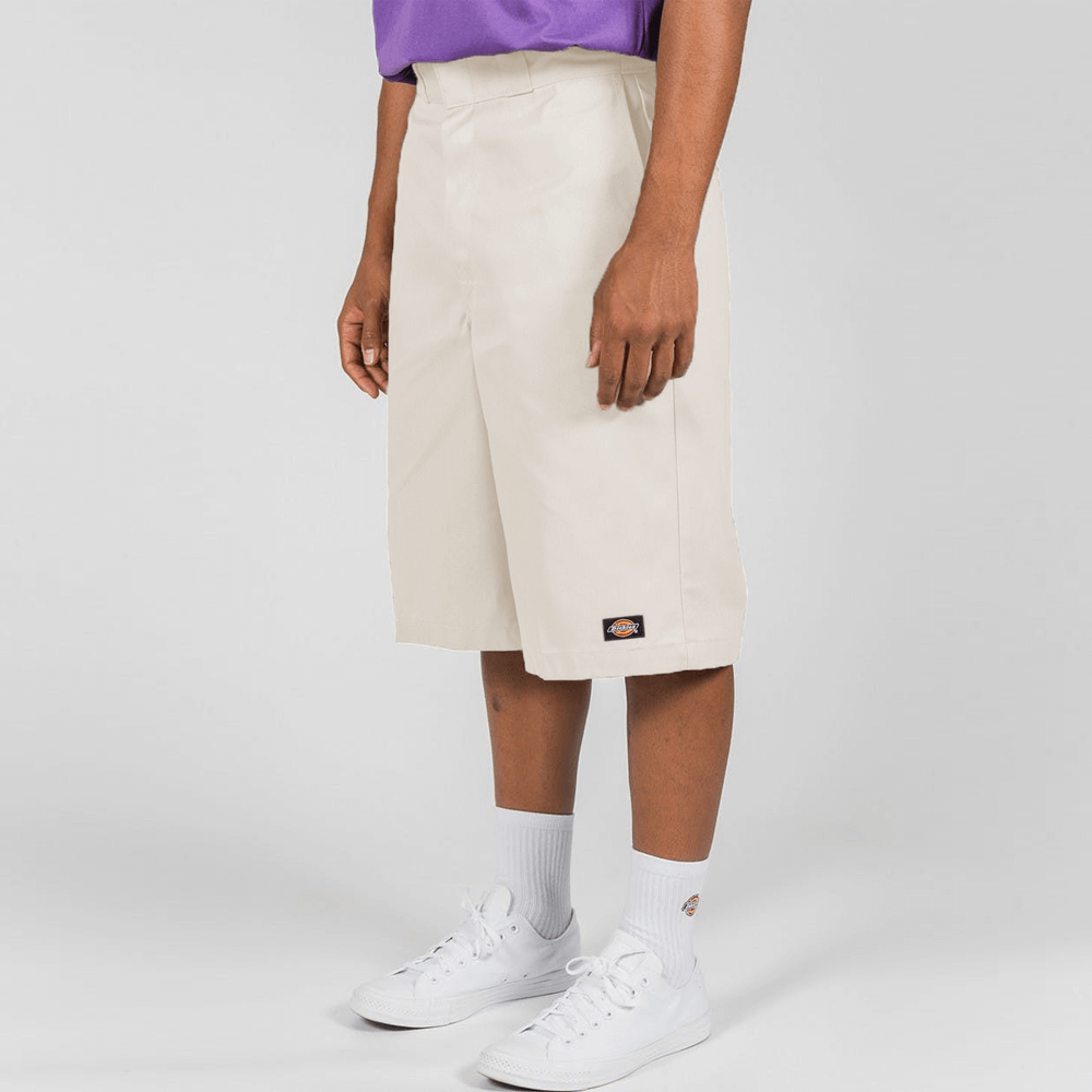 DICKIES - 42283 13 INCH LOOSE FIT MULTI POCKET WORK SHORT - BONE