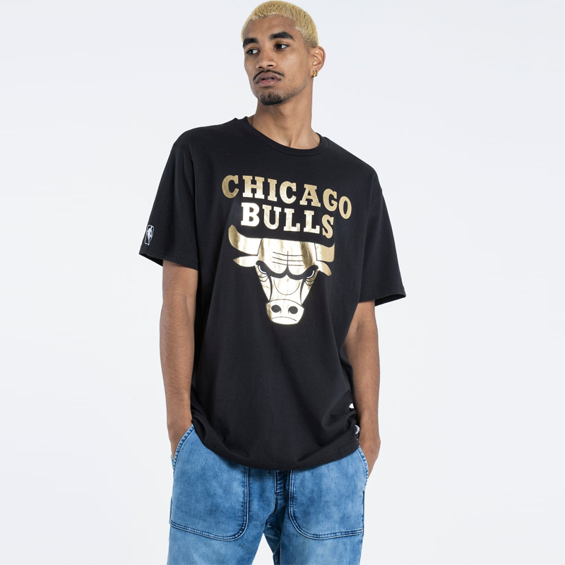 MITCHELL & NESS - Gold Foil Chicago Bulls Team Tee