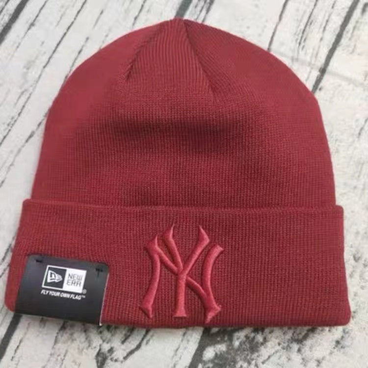 New Era - New York Yankees Knit Beanie - BURGUNDY