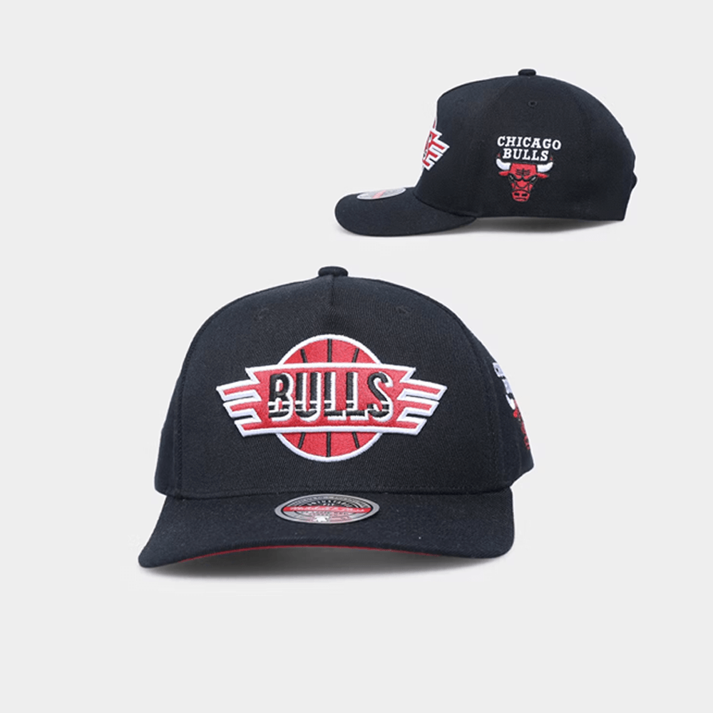 MITCHELL & NESS Chicago Bulls Fast Break Pro Crown Snapback - Khaki –  Rewahard Apparel