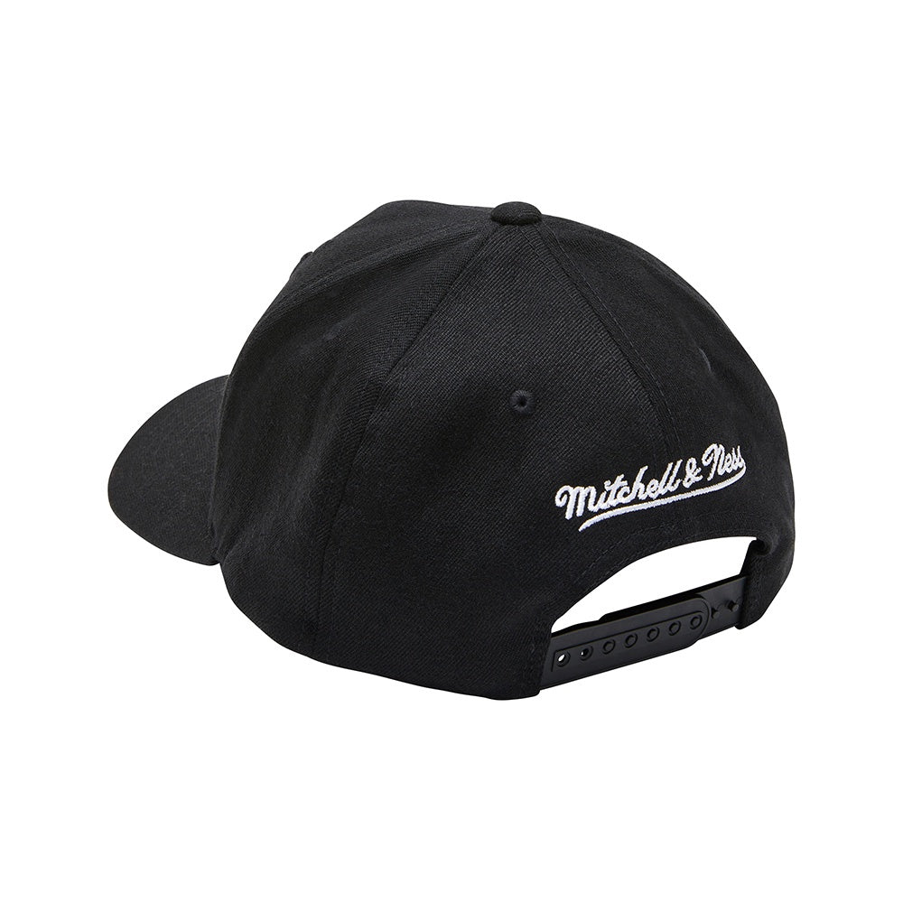 MITCHELL & NESS Snapback CHICAGO BULLS BLACK