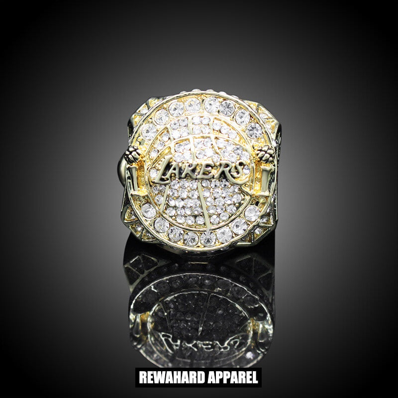 NBA - Gold Lakers championship rings - Kobe Bryant