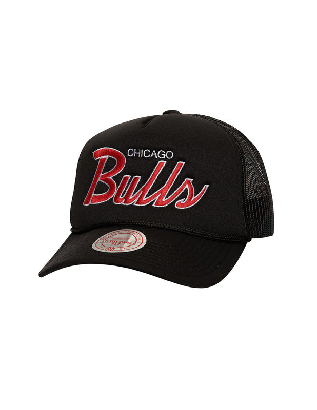 MITCHELL & NESS Snapback Classic Script Trucker Bulls - Black