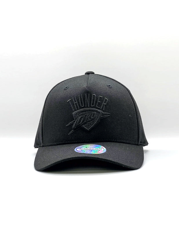 MITCHELL & NESS 110 Flexfit Snapback Oklahoma City Thunder Black on Black